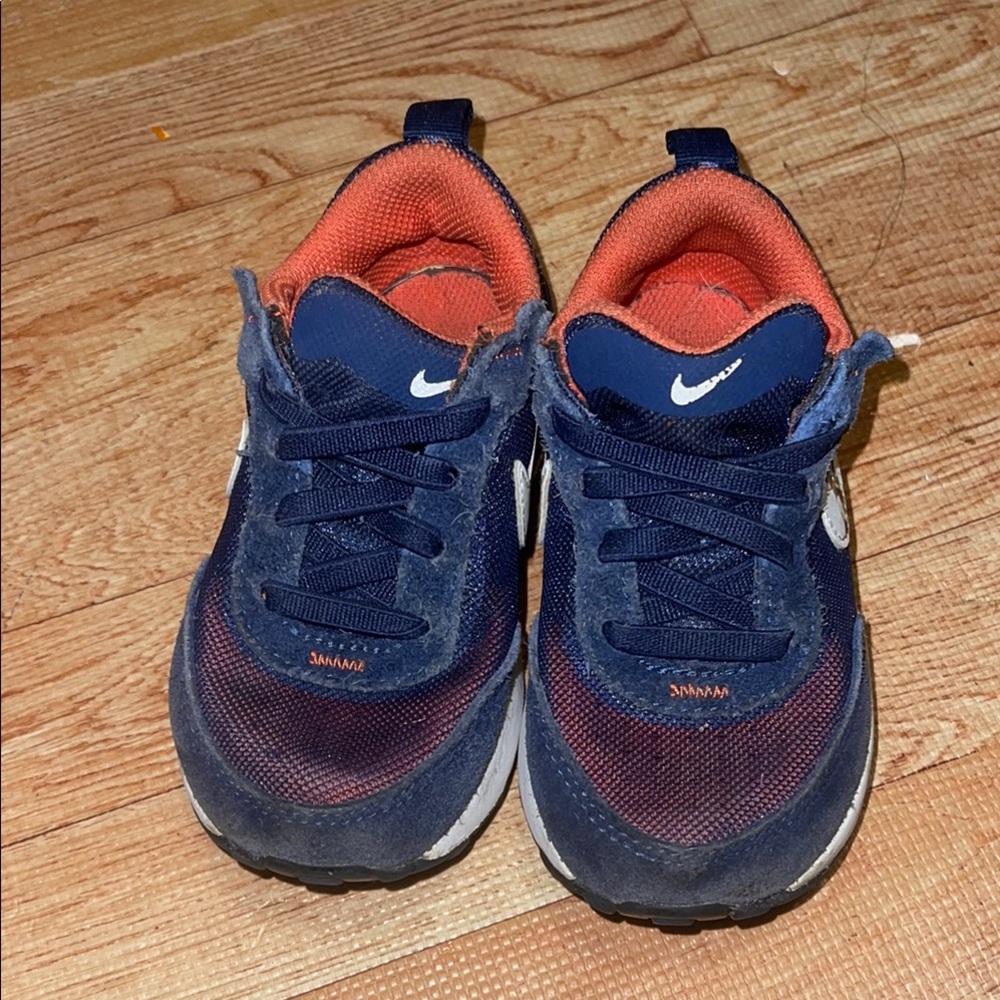 Nike Kids Navy and Orange Sneakers